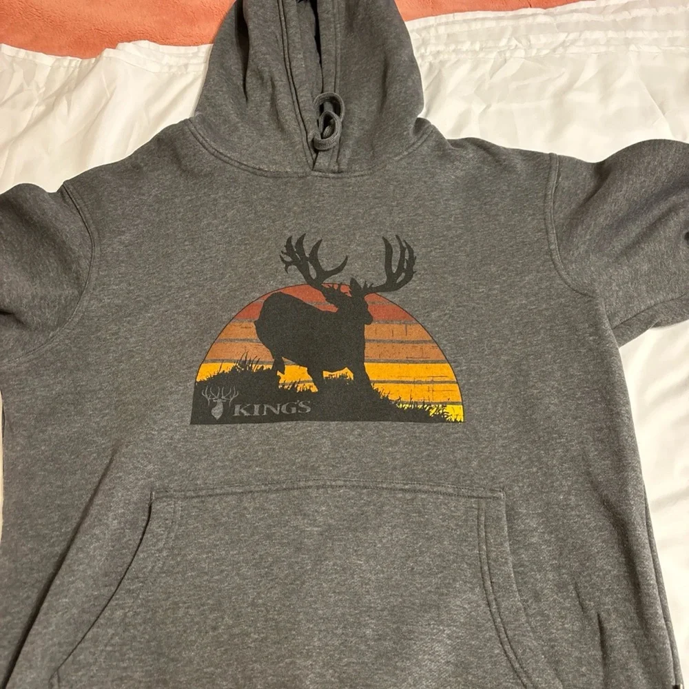 Kings Camo Deer Graphic Hoodie Men’s M Gray Outdoor Hunting Pullover - Picture 2 of 8